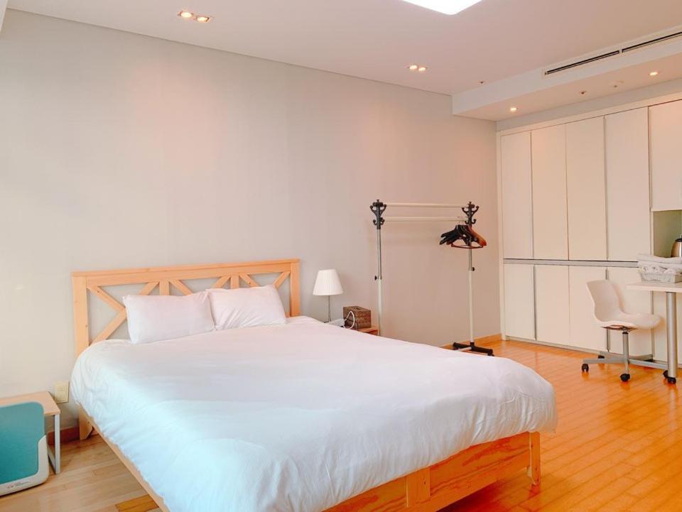 Incheon Airport Gogo House Hotel Kültér fotó